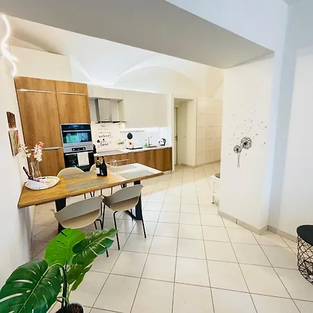 Apartment Zen - With Jacuzzi, Panoramic Views